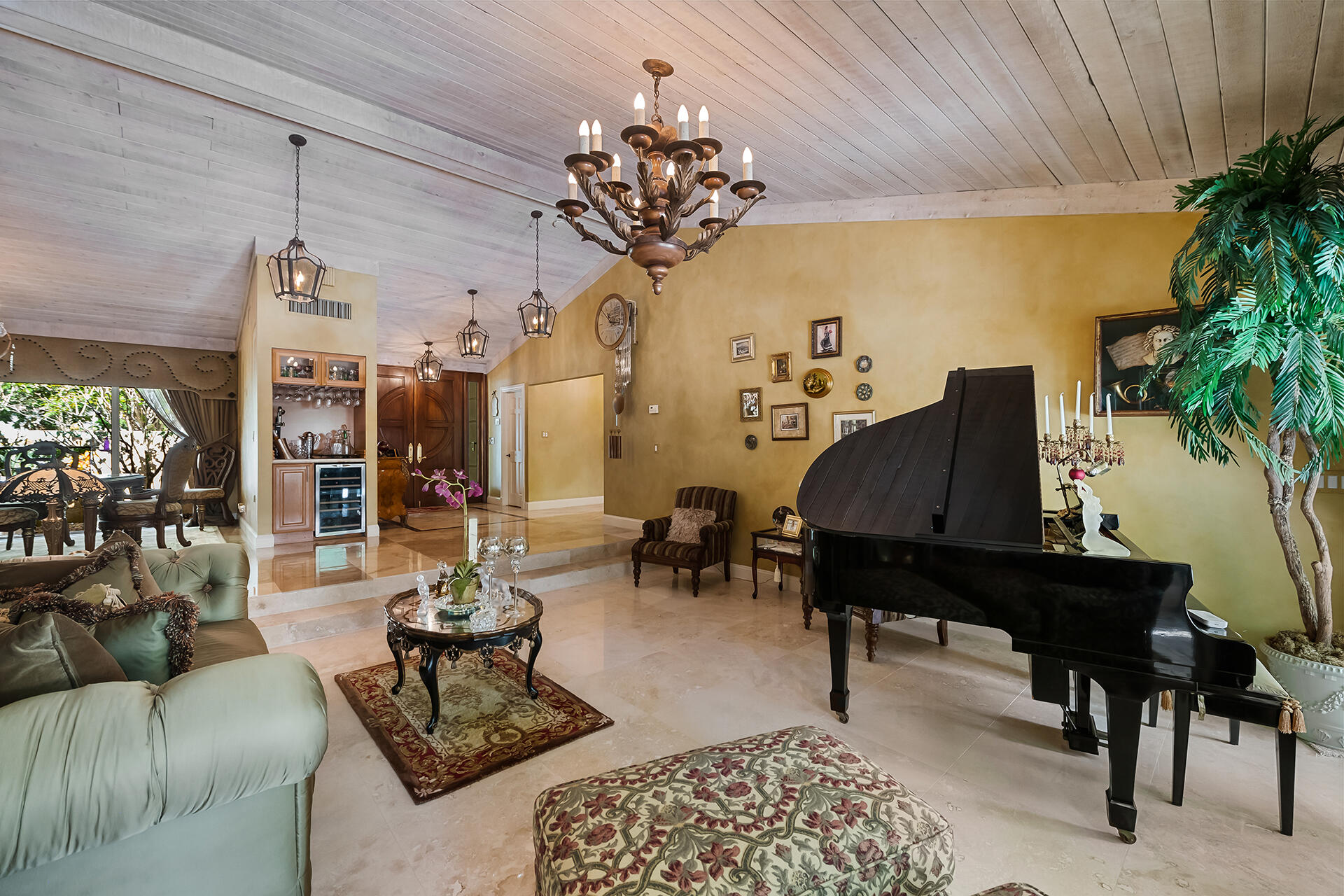 18262 Daybreak Drive Boca Raton, FL 33496 - Photo 9 of 53 Living Area