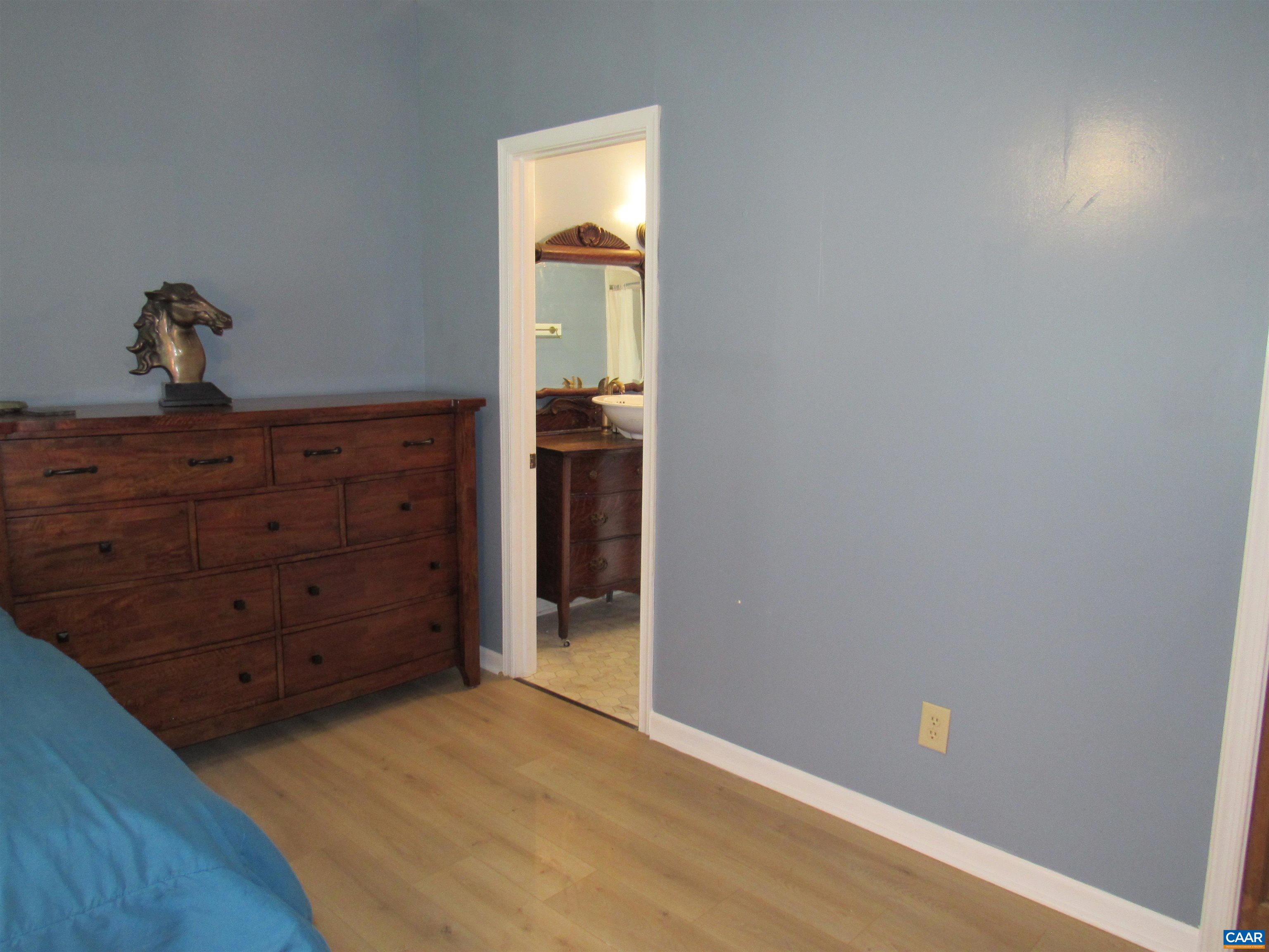 1992 Jerusalem Church Road Buckingham, VA 23921 - Photo 14 of 33 a view of a hallway with closet