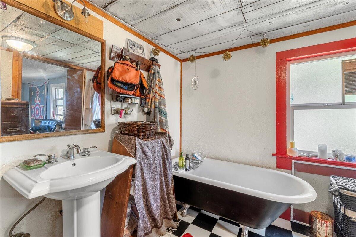 1796 Port Kenyon Road Ferndale, CA 95536 - Photo 23 of 34 Gallery Image 23