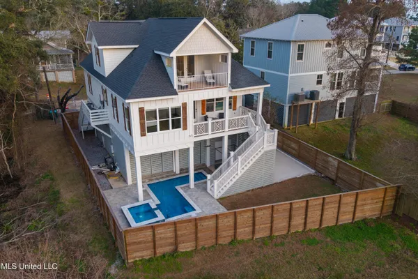 $1,550,000 | 419 Martin Avenue, Ocean Springs, MS 39564