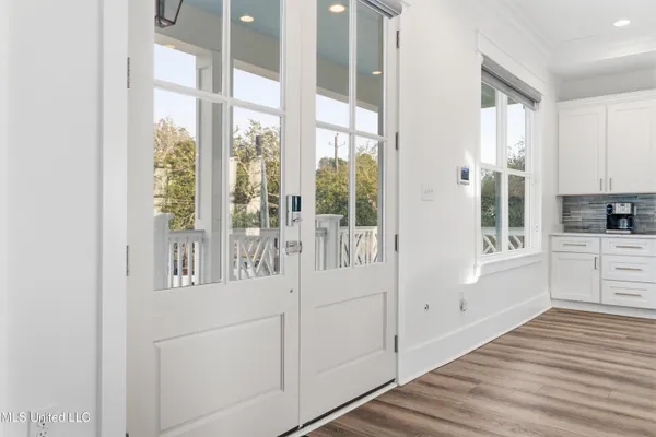 $1,550,000 | 419 Martin Avenue, Ocean Springs, MS 39564