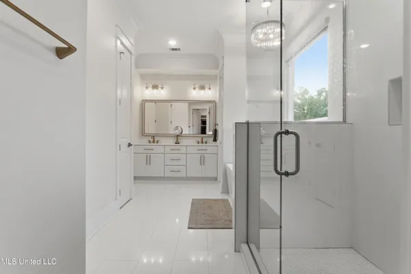 $1,550,000 | 419 Martin Avenue, Ocean Springs, MS 39564