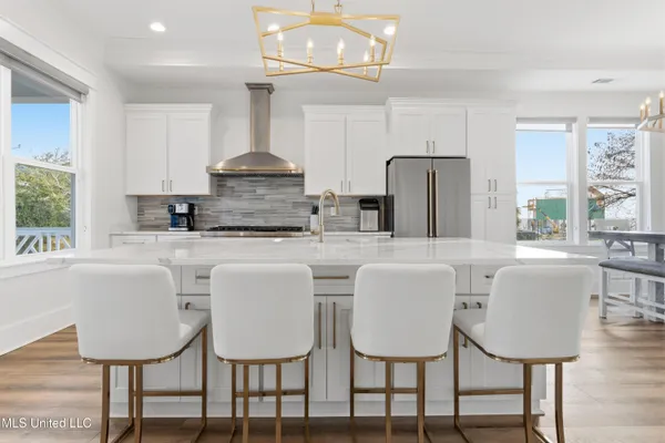 $1,550,000 | 419 Martin Avenue, Ocean Springs, MS 39564