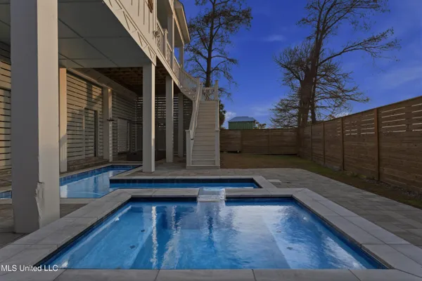 $1,550,000 | 419 Martin Avenue, Ocean Springs, MS 39564