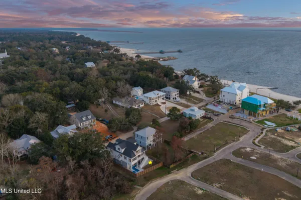 $1,550,000 | 419 Martin Avenue, Ocean Springs, MS 39564
