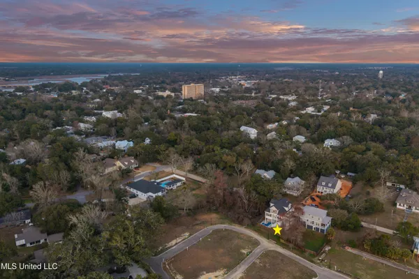 $1,550,000 | 419 Martin Avenue, Ocean Springs, MS 39564