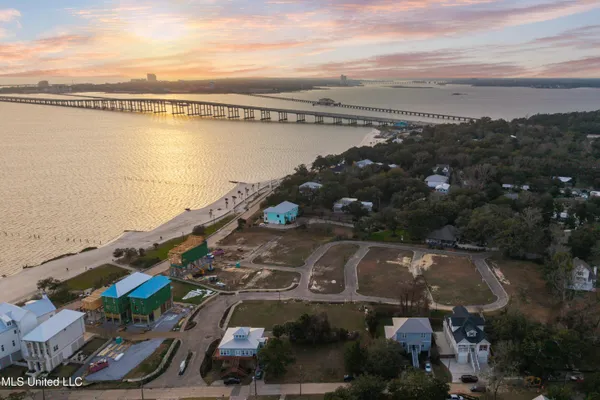$1,550,000 | 419 Martin Avenue, Ocean Springs, MS 39564