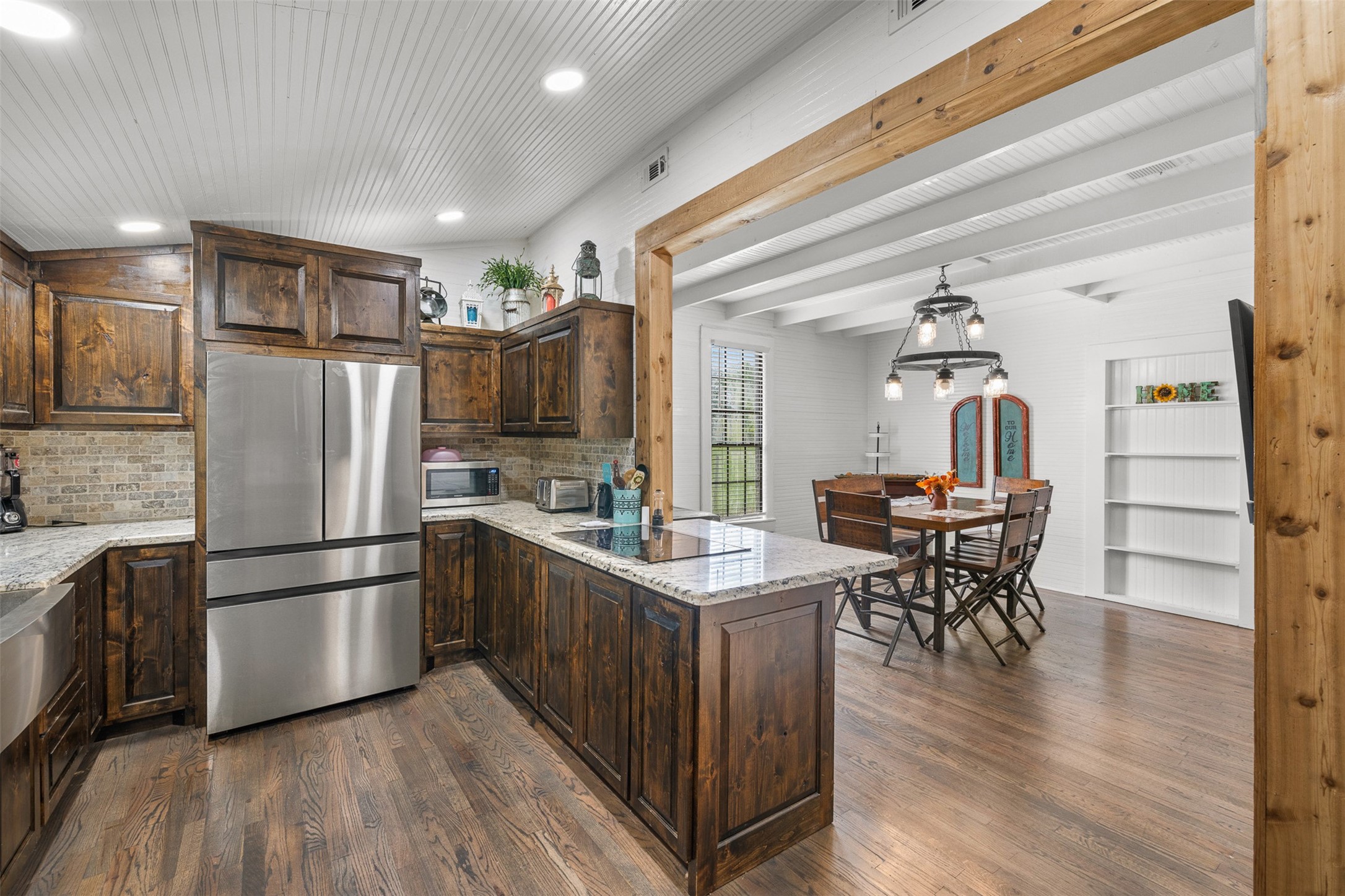 1013 Park Prairie Road Fayetteville, TX 78940 - Photo 7 of 26