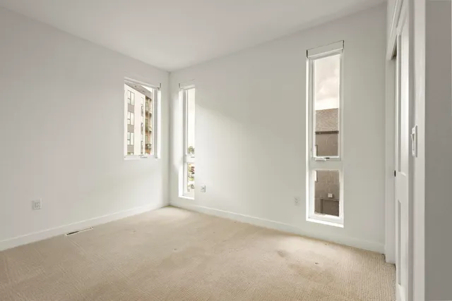 $564,900 | 9378 South Alder Place, Unit 106, Oak Creek, WI 53154