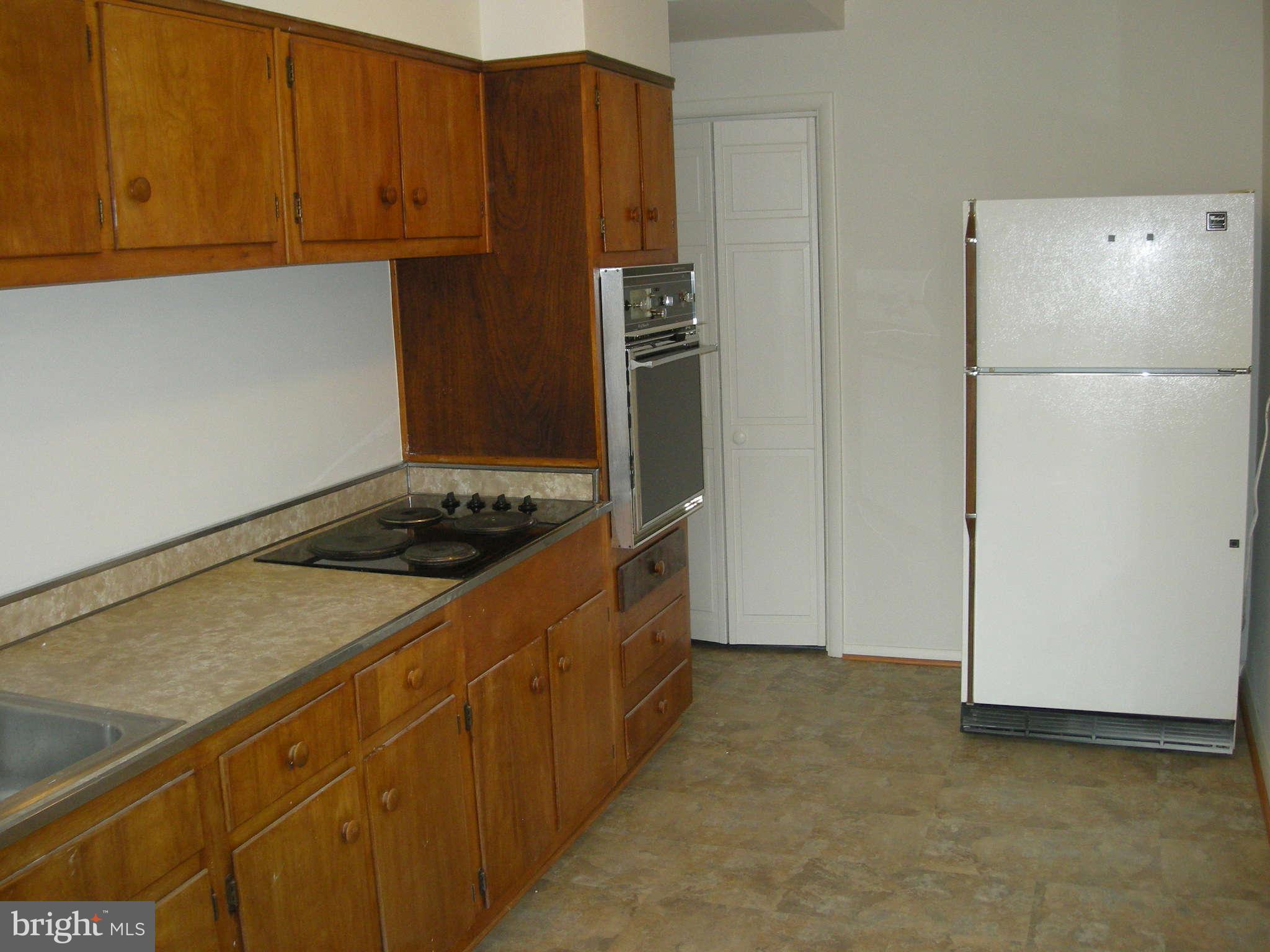 8599 Morven Road Baltimore, MD 21234 - Photo 13 of 18 Kitchen