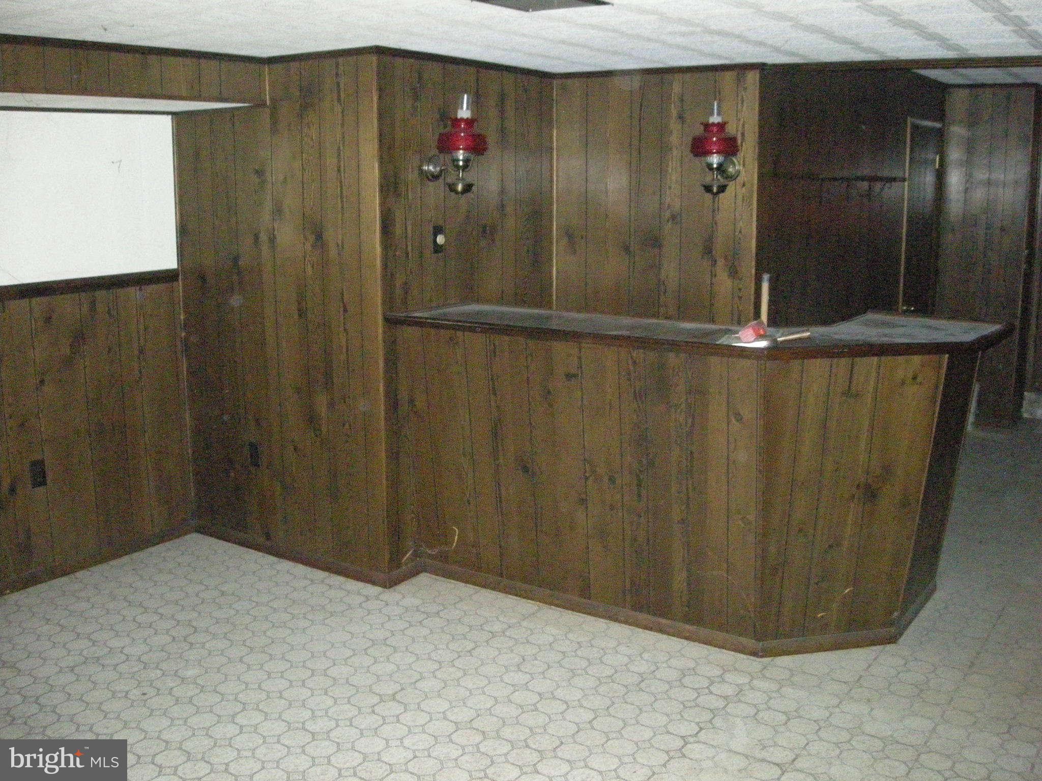 8599 Morven Road Baltimore, MD 21234 - Photo 18 of 18 Bar in Family Room