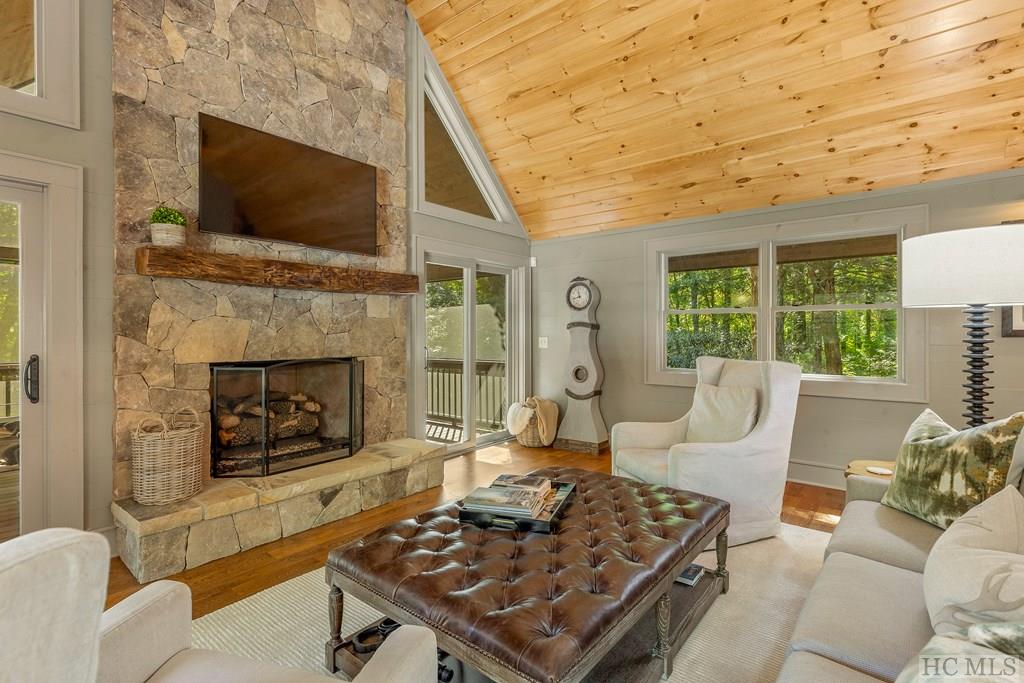 376 Old Orchard Road Highlands, NC 28741 - Photo 14 of 42 Gallery Image 14