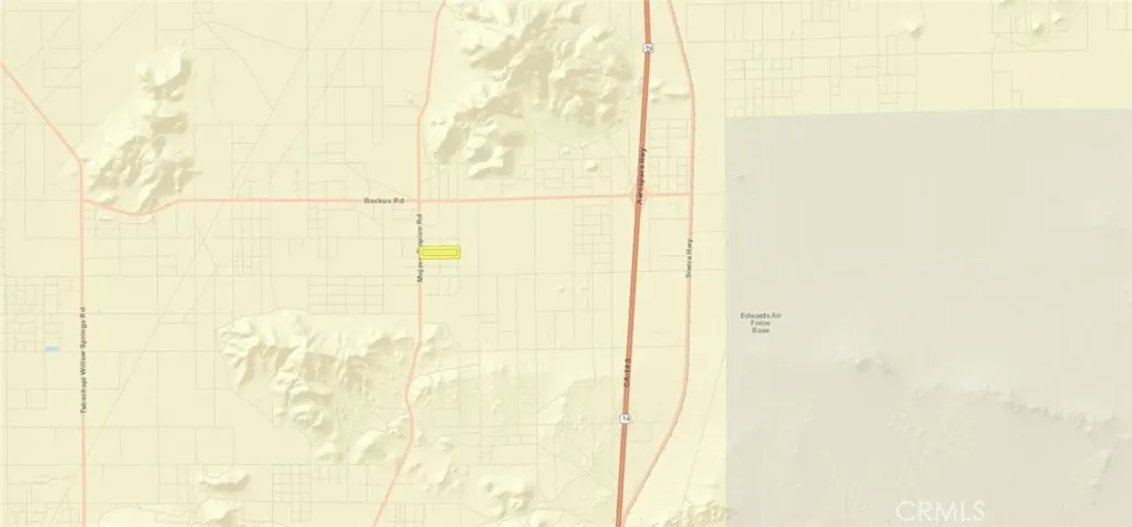 12 Mojave-Tropico Road Mojave, CA 93501 - Photo 10 of 13 a bathroom with a shower