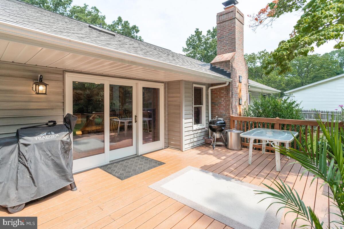 8429 Bussenius Road Pasadena, MD 21122 - Photo 24 of 46 Expanded Mealtime Options Outdoors!