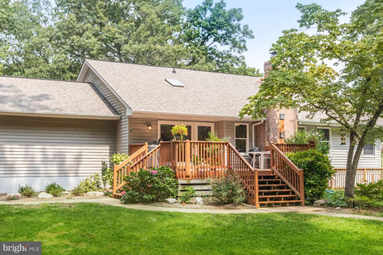 8429 Bussenius Road Pasadena, MD 21122 - Photo 25 of 46 Host BBQs & Crab Feasts Beneath Sun & Stars!