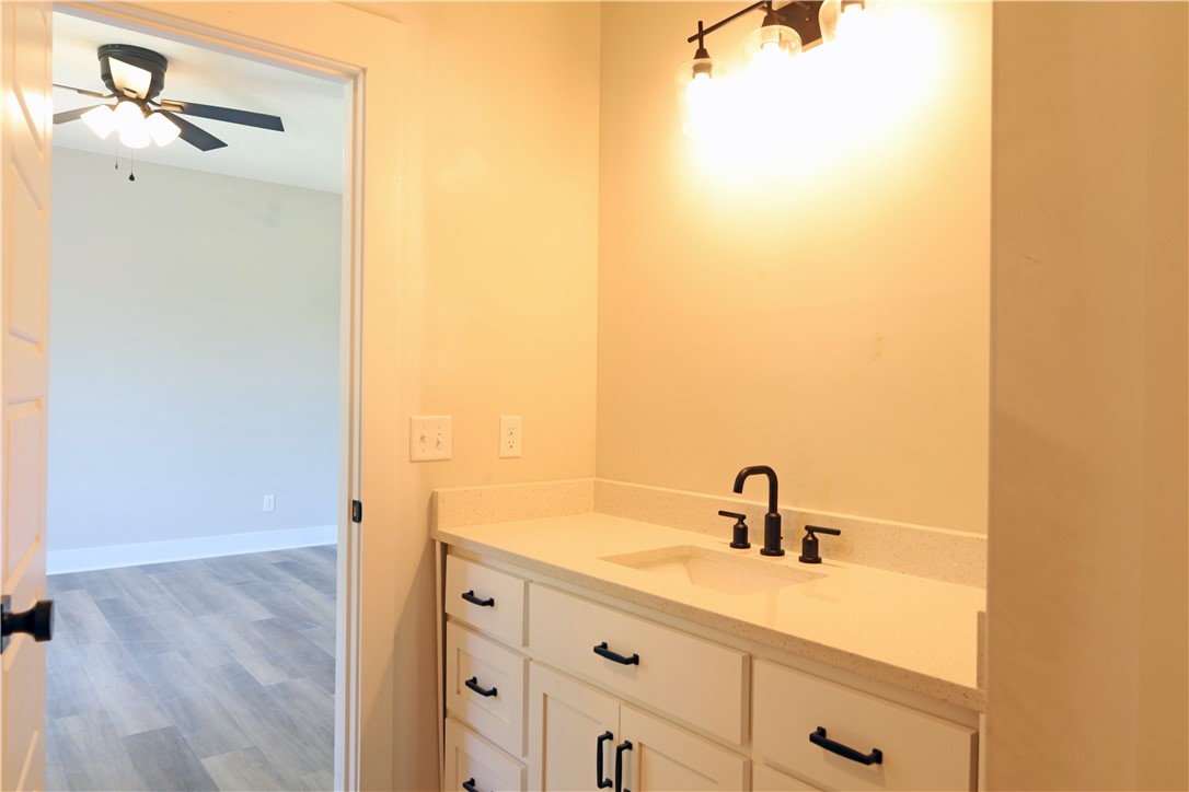 133 Badram Trail Brunswick, GA 31523 - Photo 26 of 35 Bathroom 1