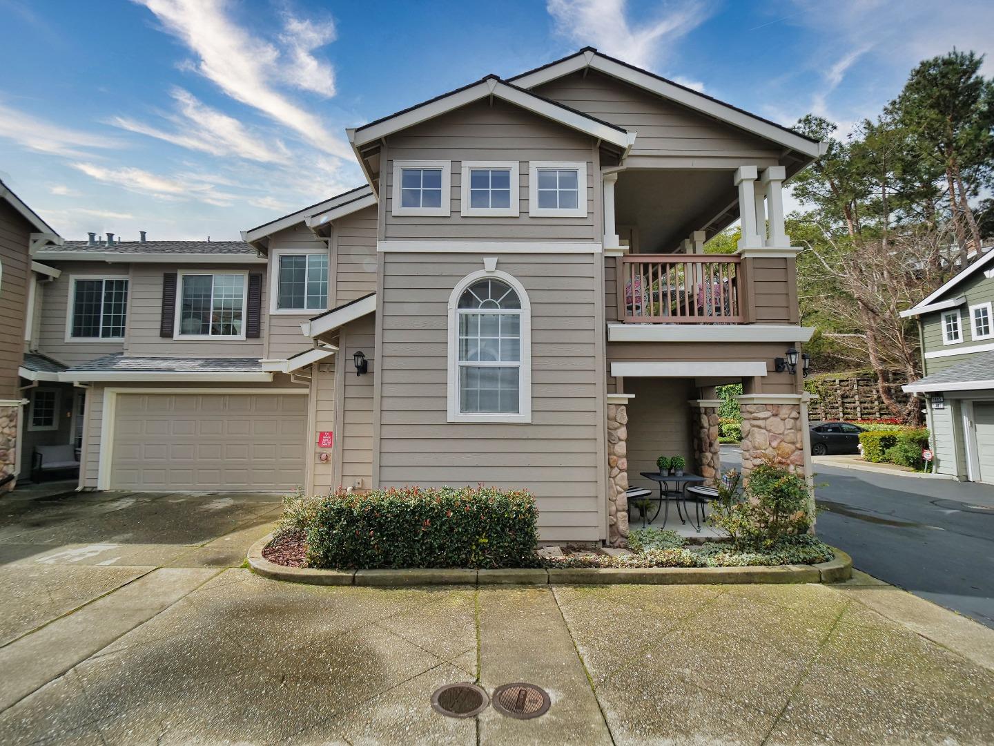 1302 Dawn Court San Ramon, CA 94583 - Photo 10 of 100 a front view of a house with garden