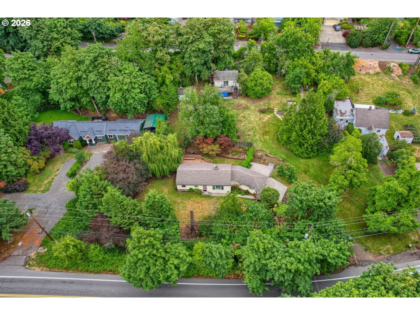 9314 Southwest Terwilliger Boulevard Portland, OR 97219 - Photo 21 of 27