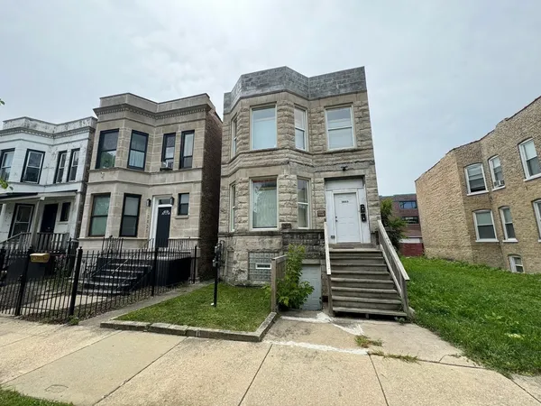 $365,000 | 3833 West Arthington Street, Chicago, IL 60624