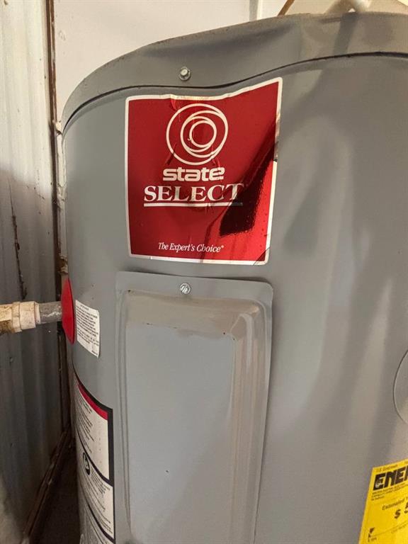 361 Cumberland Circle Murchison, TX 75778 - Photo 35 of 40 a close up of a street sign