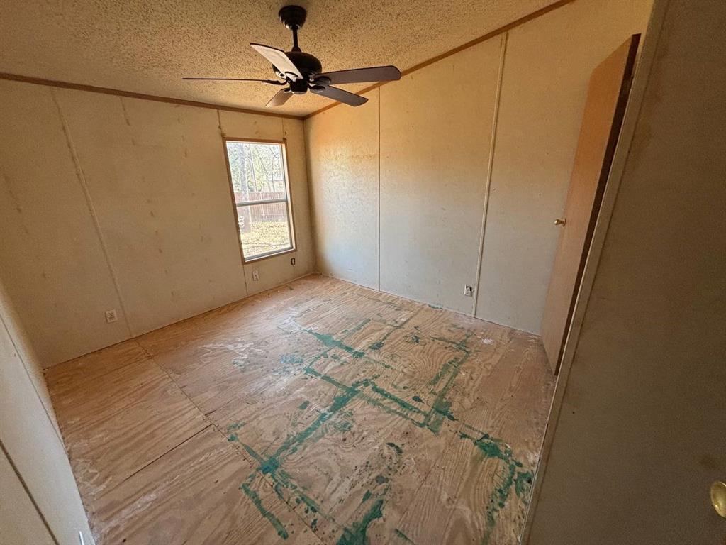 361 Cumberland Circle Murchison, TX 75778 - Photo 37 of 40 a view of a window in an empty room
