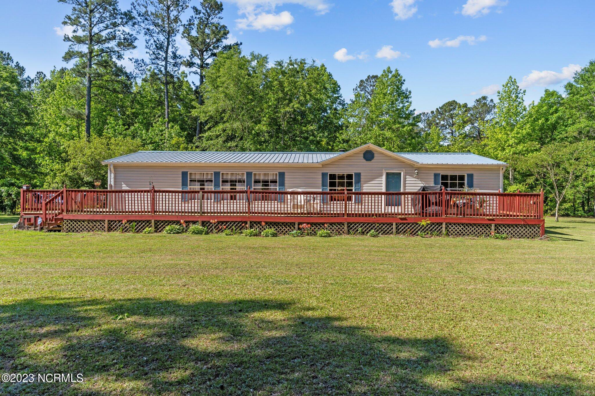 703 Rivenbark Road Currie, NC 28435 - Photo 6 of 59 6-web-or-mls-BTS08030