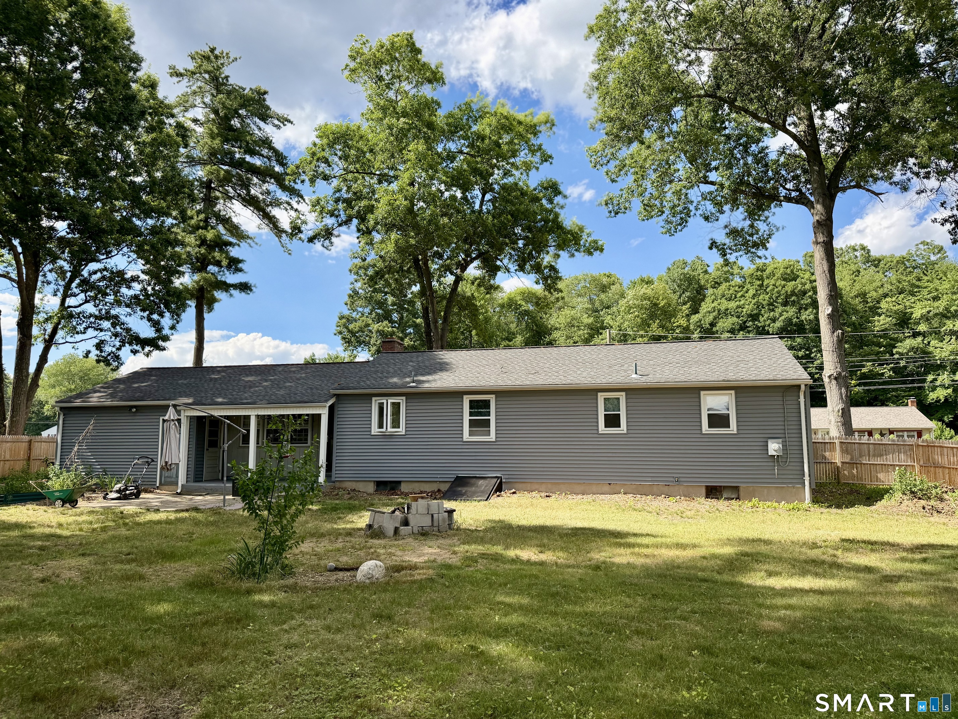 4 Betty Road Enfield, CT 06082 - Photo 28 of 30