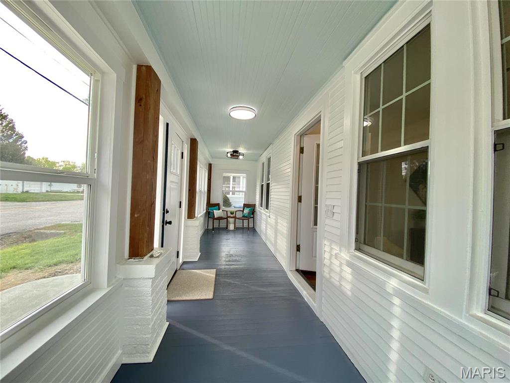 605 Milton Road Alton, IL 62002 - Photo 3 of 24 Gallery Image 3