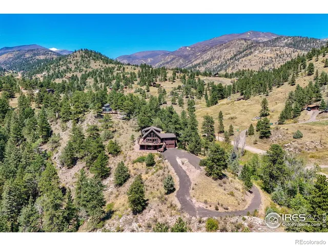$830,000 | 317 Dunraven Glade Road, Glen Haven, CO 80532
