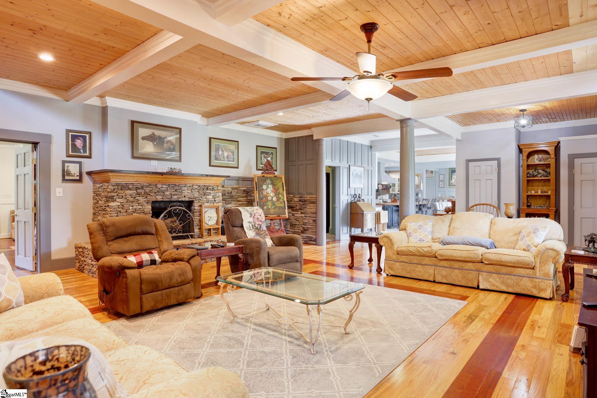 2950 Motlow Creek Road Campobello, SC 29322 - Photo 4 of 36