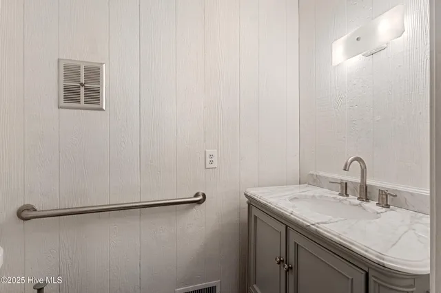 $499,000 | 707 Curtis Road, Warsaw, NC 28398