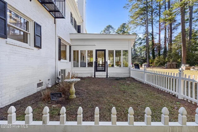 $499,000 | 707 Curtis Road, Warsaw, NC 28398