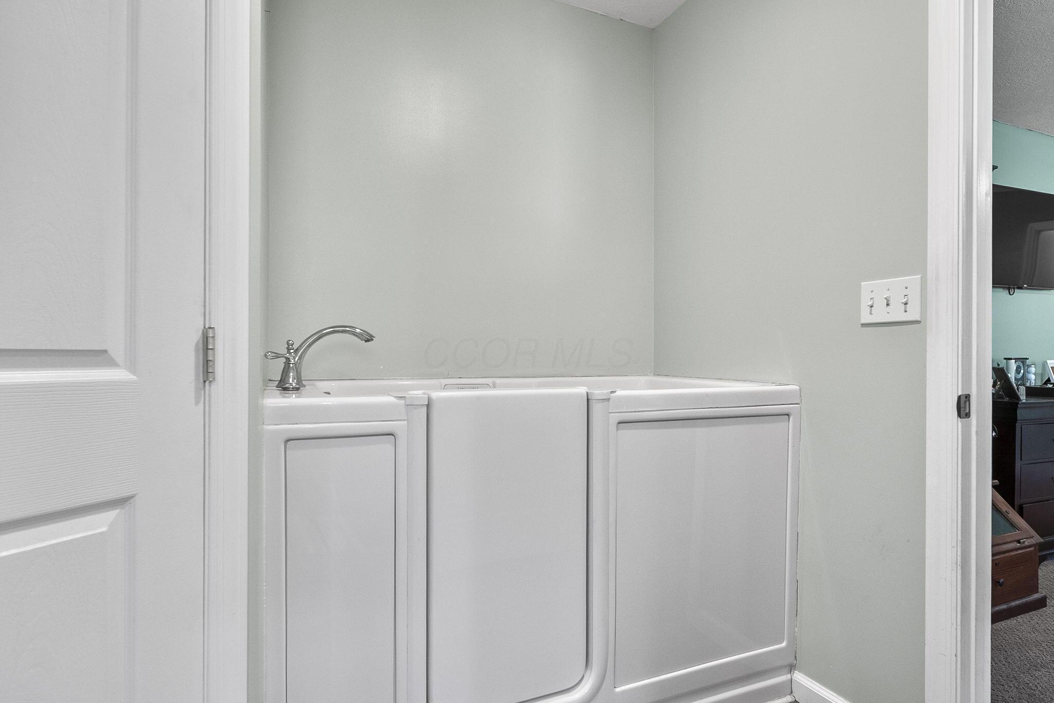 323 Bronx Corner Road Ray, OH 45672 - Photo 23 of 57 31-web-or-mls-DSC00717