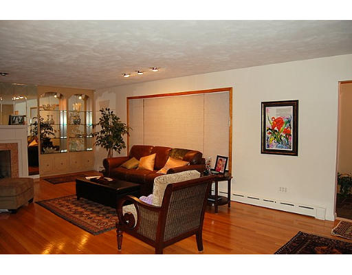 67 Robin Road Longmeadow, MA 01106 - Photo 4 of 18 a living room with furniture and wooden floor