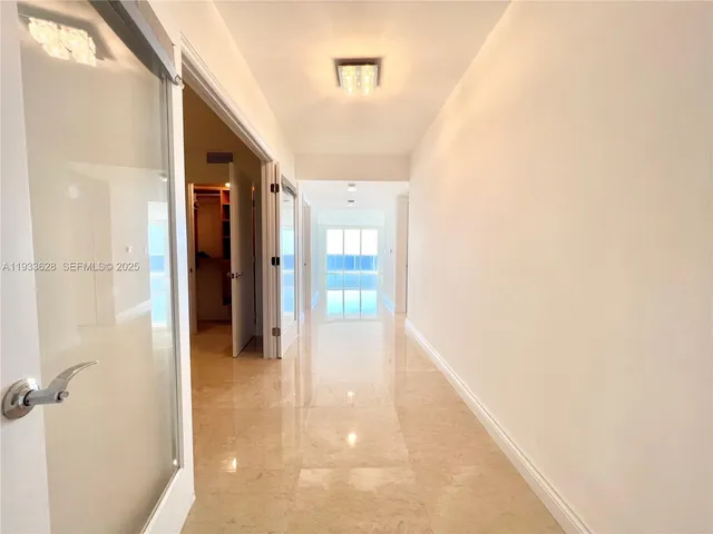 $9,000 | 1850 South Ocean Drive, Unit 2204, Hallandale Beach, FL 33009