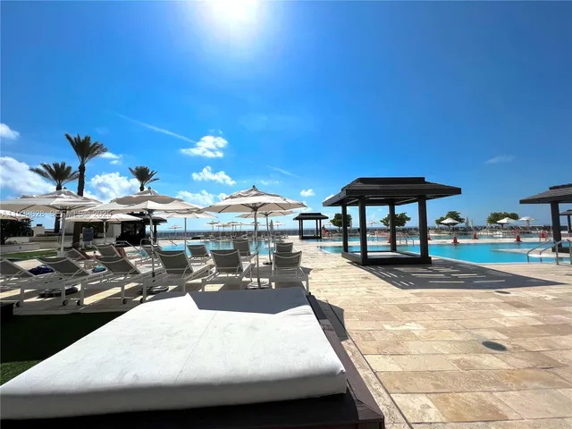 $9,000 | 1850 South Ocean Drive, Unit 2204, Hallandale Beach, FL 33009