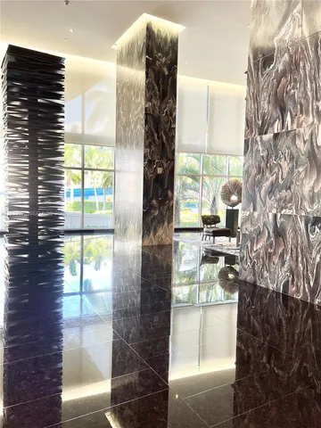 $9,000 | 1850 South Ocean Drive, Unit 2204, Hallandale Beach, FL 33009