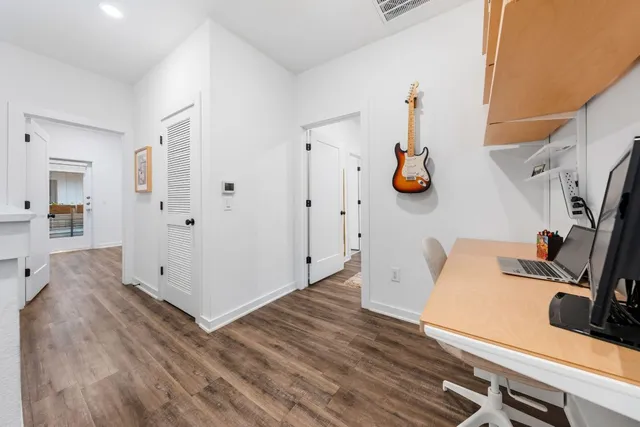 a view of entryway and hall