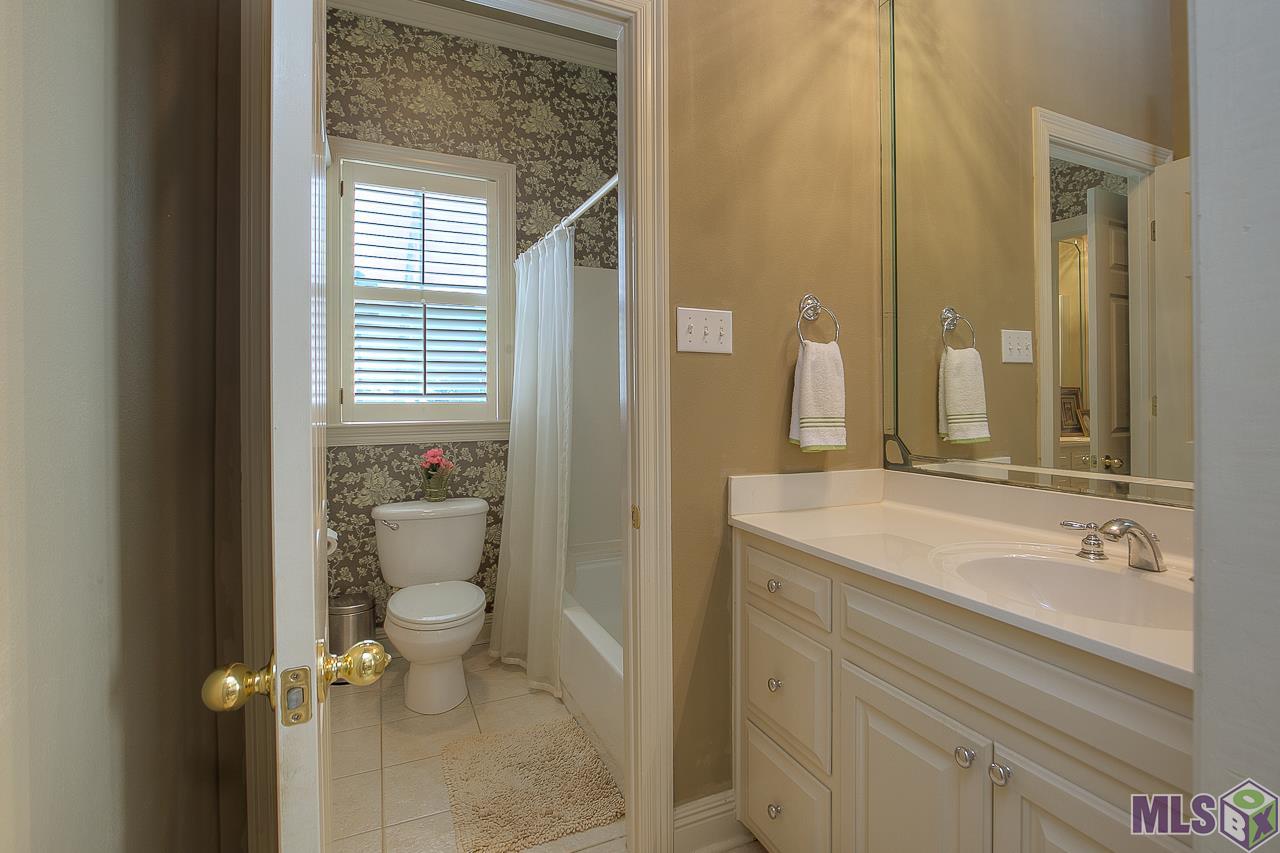 404 Longmeadow Drive Baton Rouge, LA 70810 - Photo 17 of 31 Gallery Image 17