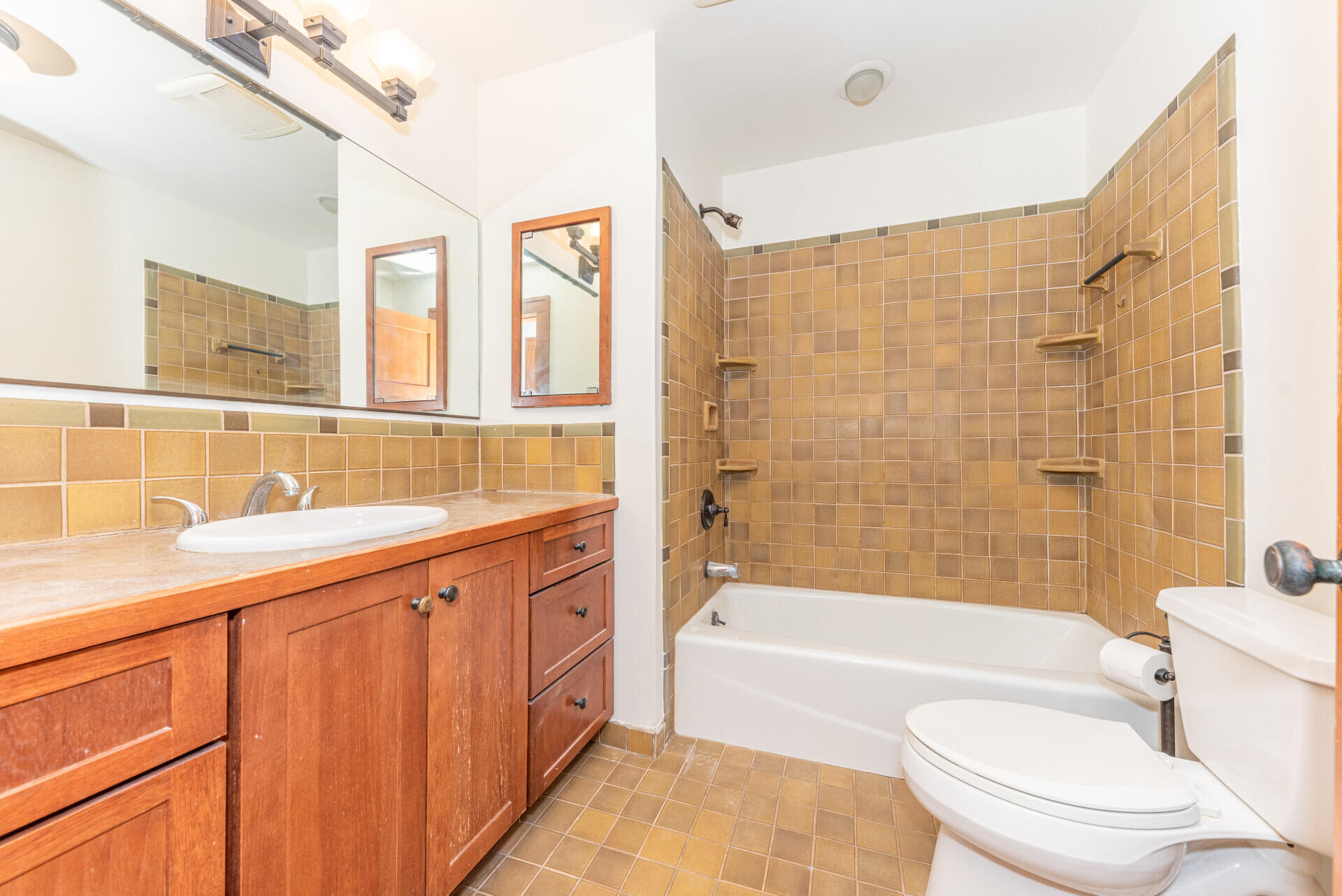 1318 Minerva Road Ann Arbor, MI 48104 - Photo 33 of 47 00__26