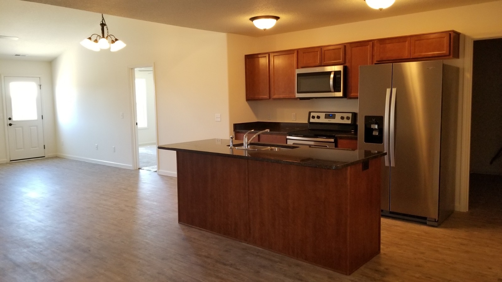 2115 Blue Spring Run Fort Wayne, IN 46808 - Photo 2 of 18 Gallery Image 2