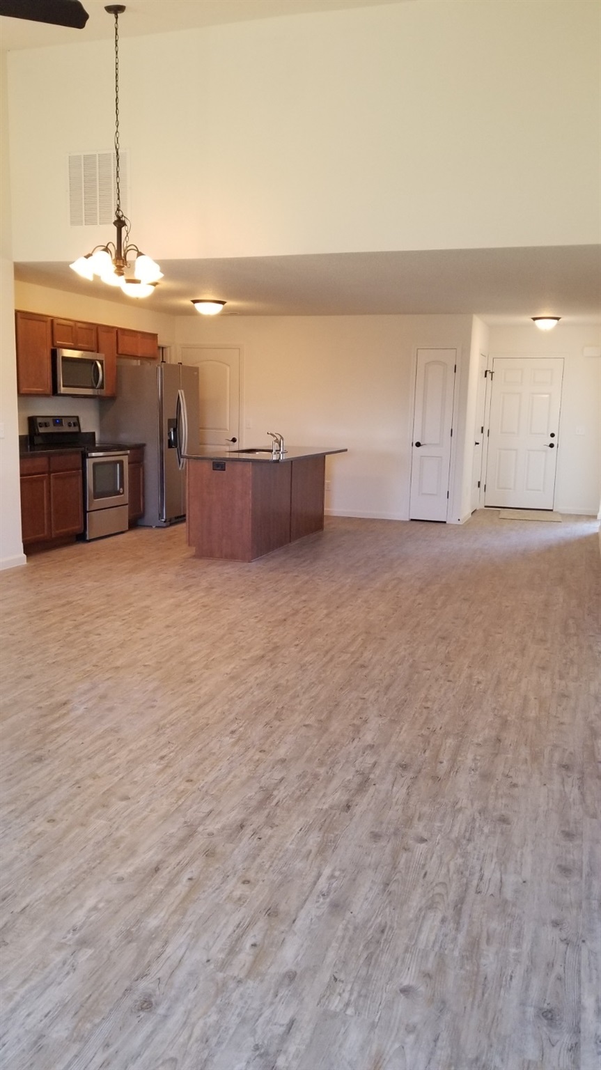 2115 Blue Spring Run Fort Wayne, IN 46808 - Photo 11 of 18 Gallery Image 11