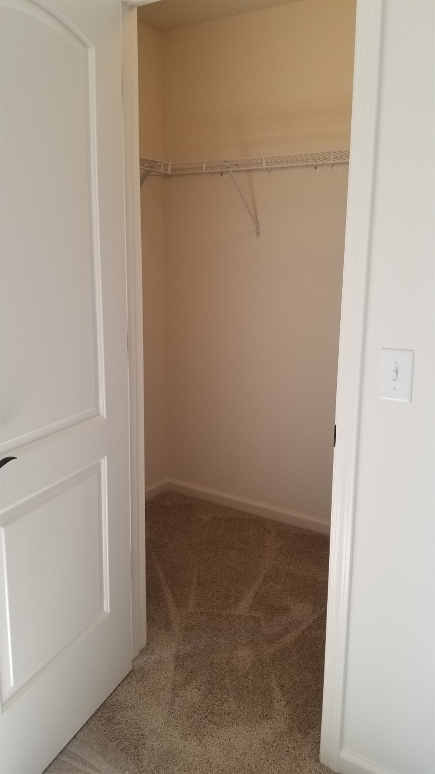2115 Blue Spring Run Fort Wayne, IN 46808 - Photo 13 of 18 Gallery Image 13