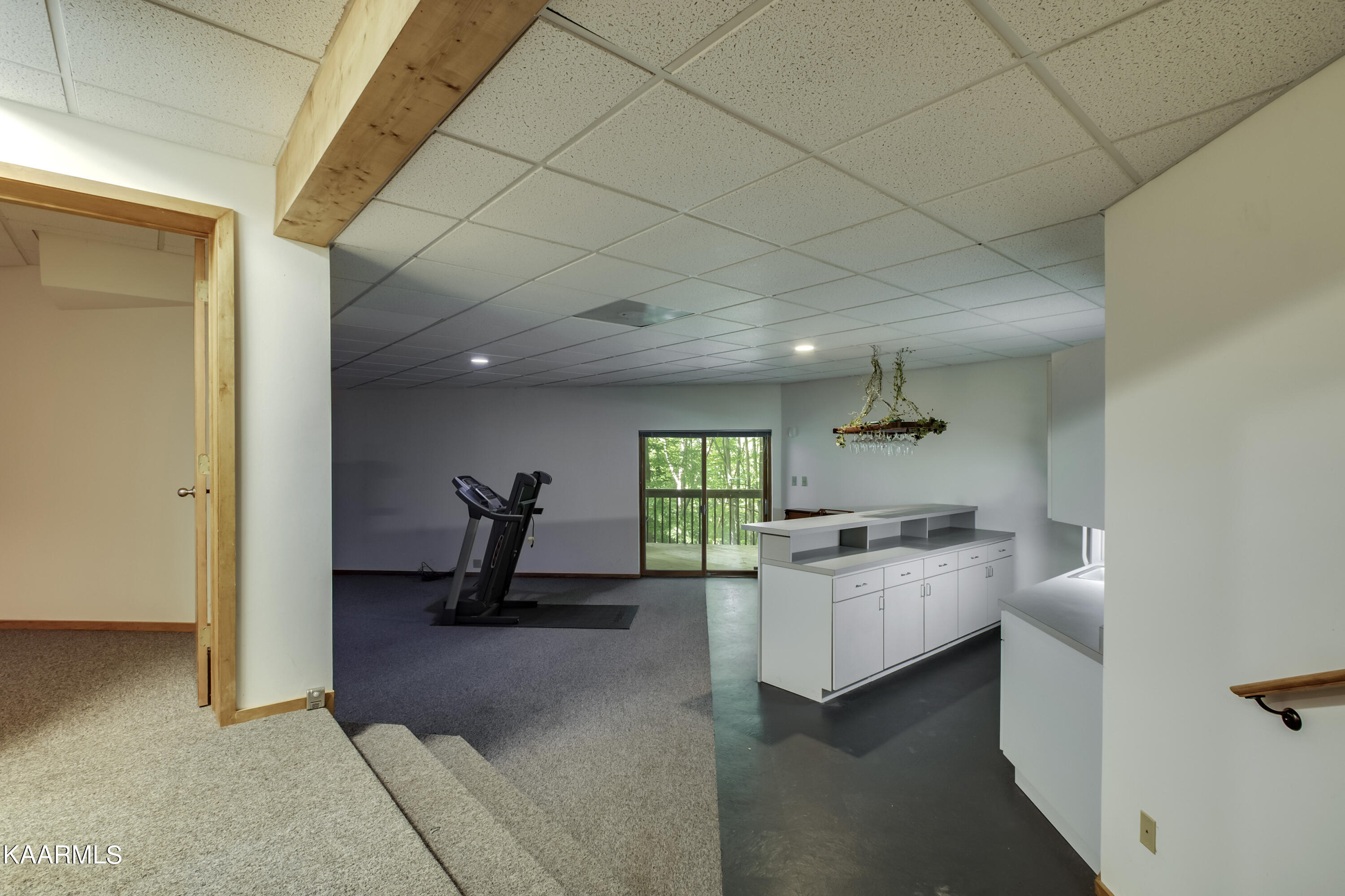 151 Baypath Drive Oak Ridge, TN 37830 - Photo 46 of 60 46_BaypathDrive_151_BasementLandingView