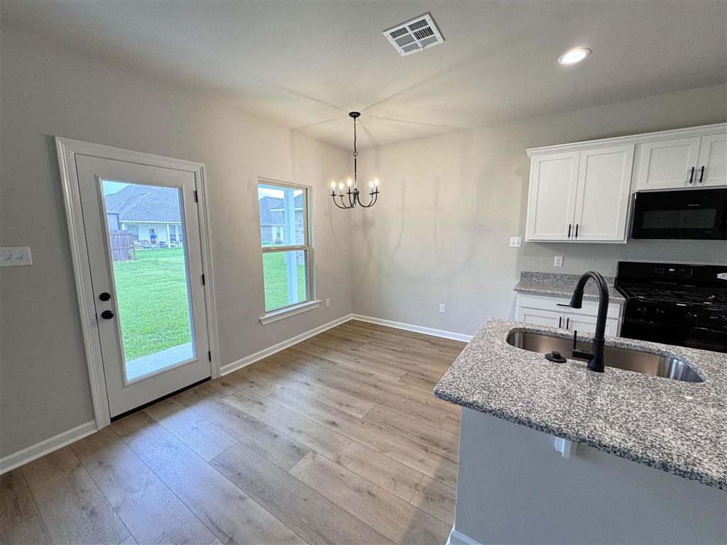 1828 Bowen Road Lake Charles, LA 70611 - Photo 3 of 8