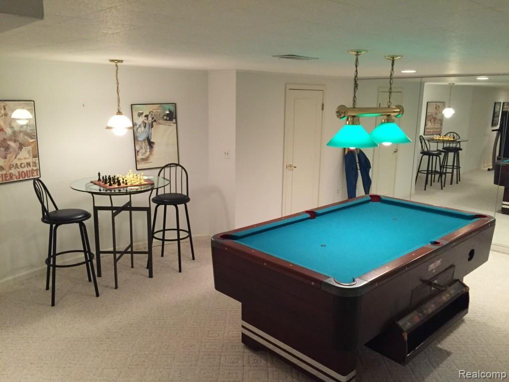 937 Lake Shore Road Grosse Pointe, MI 48236 - Photo 36 of 38 Rec area in basement 1.jpg