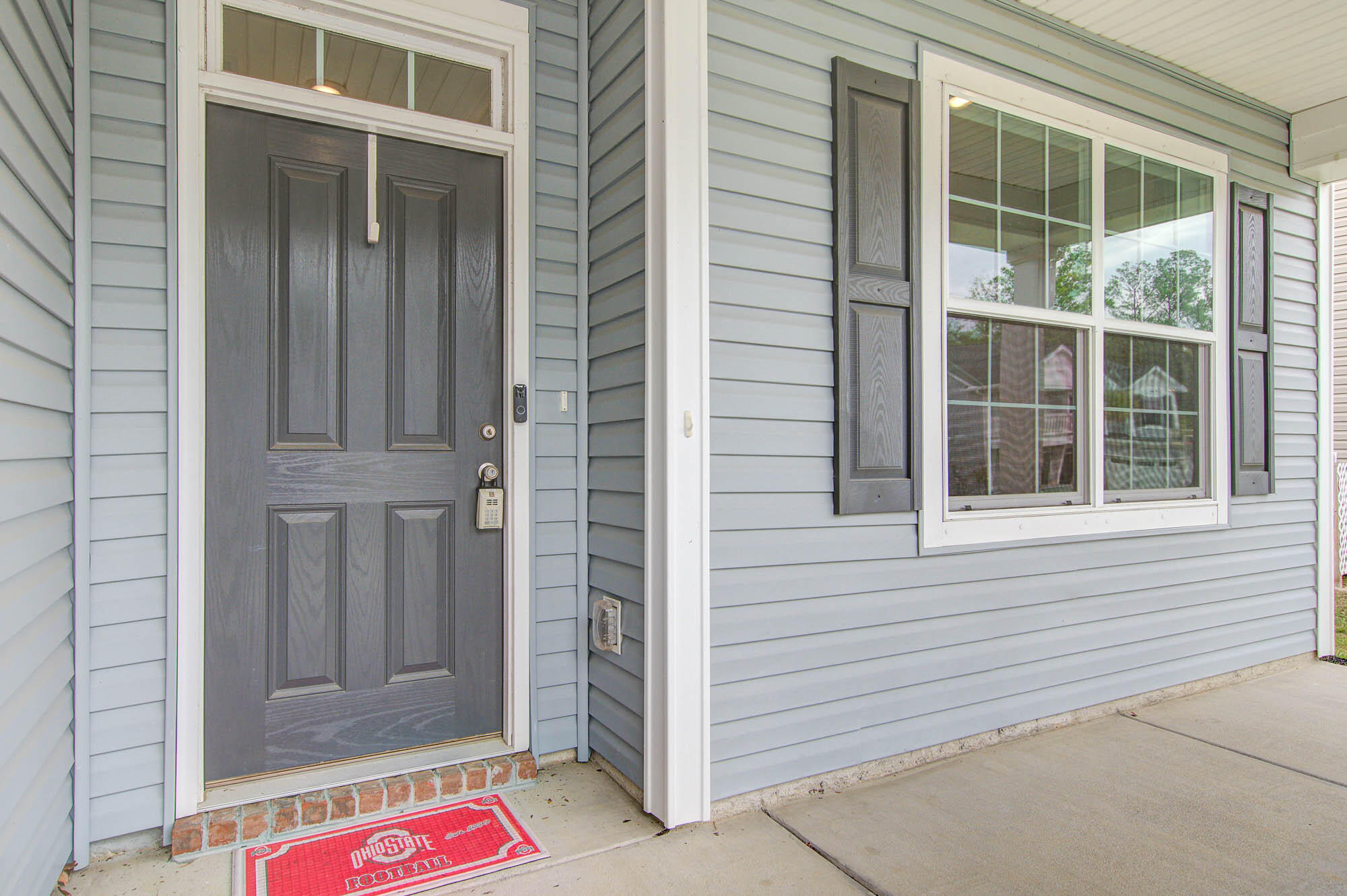 608 Pendleton Drive Moncks Corner, SC 29461 - Photo 2 of 33 608 (3)