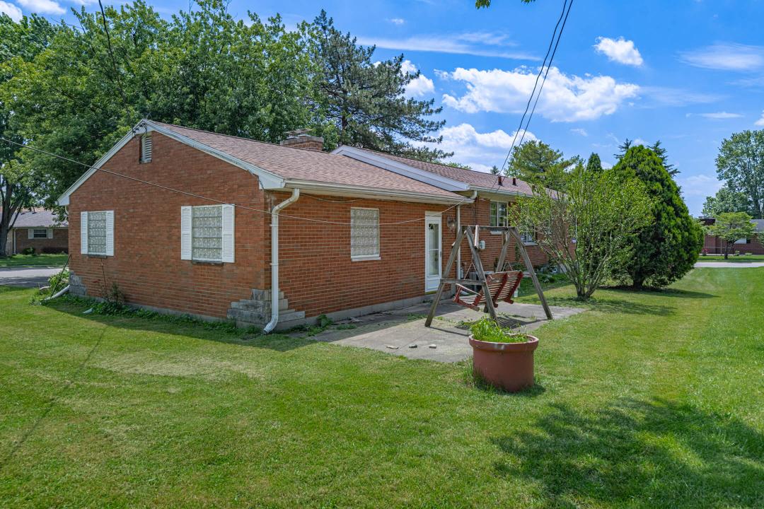 1412 Johns Road Middletown, OH 45044 - Photo 21 of 33