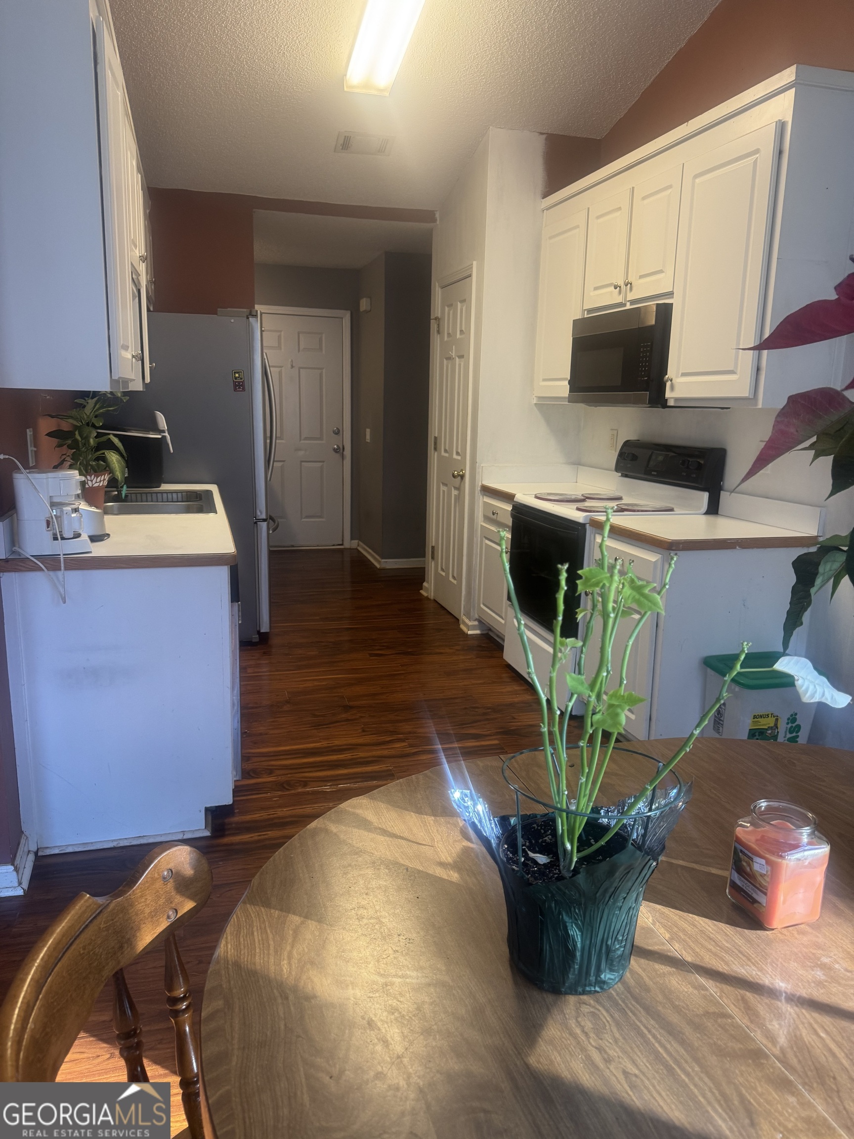 1579 Madison Court Bethlehem, GA 30620 - Photo 5 of 16