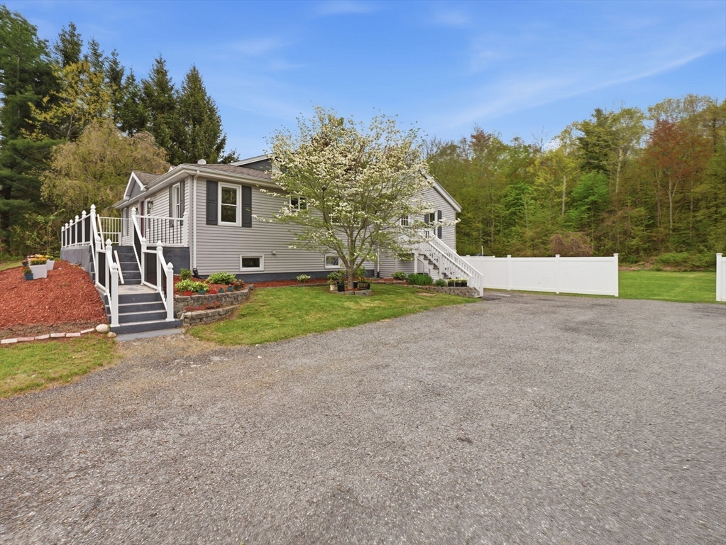 84 City Depot Road Charlton, MA 01507 - Photo 3 of 35